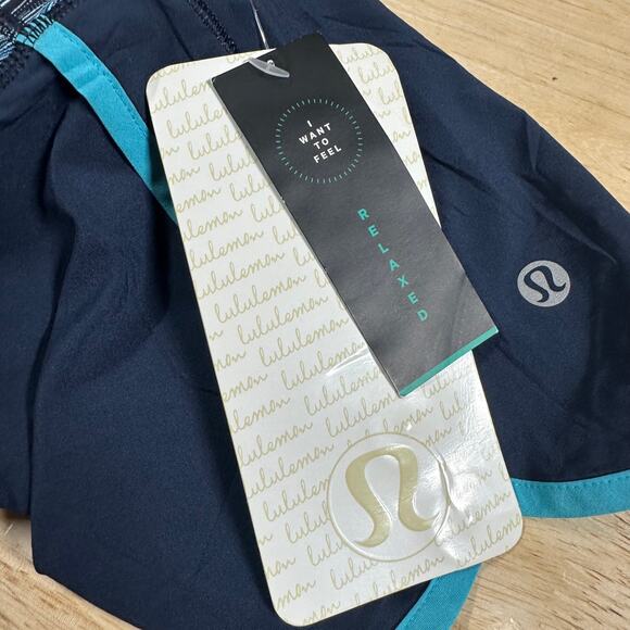 Lululemon Run Times Short 4-way Stretch 4" Inkwell Peacock Blue Women Size 4 NWT - Picture 7 of 11